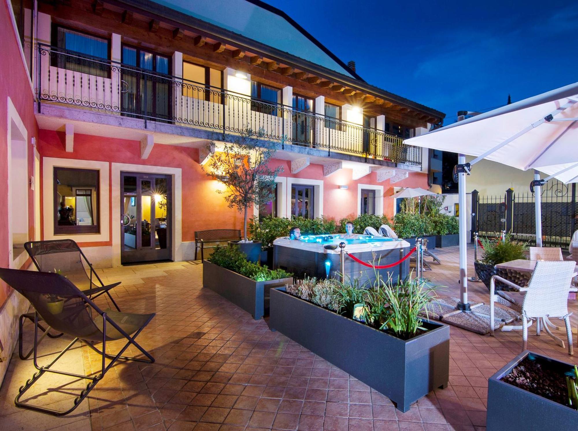 Hotel Fontana Verona Ngoại thất bức ảnh